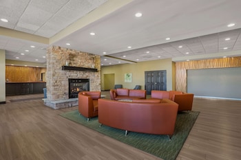 mainstay suites fitchburg madison