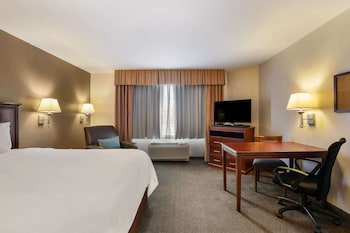 mainstay suites fitchburg madison