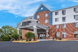 mainstay suites fitchburg madison