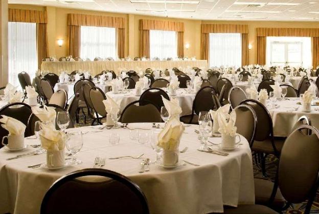 mainstay suites fitchburg madison