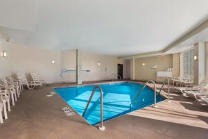 mainstay suites fitchburg madison