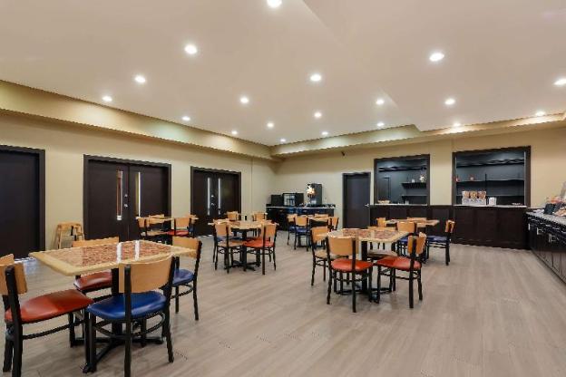 mainstay suites fitchburg madison