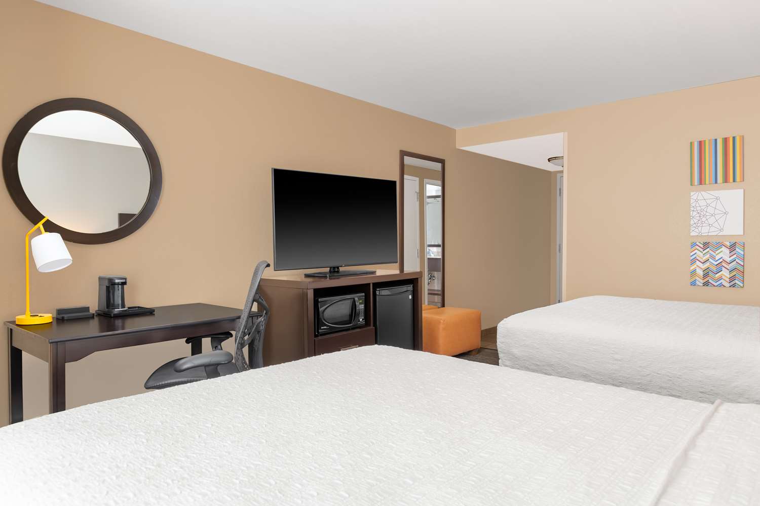 hampton inn and suites madison downtown