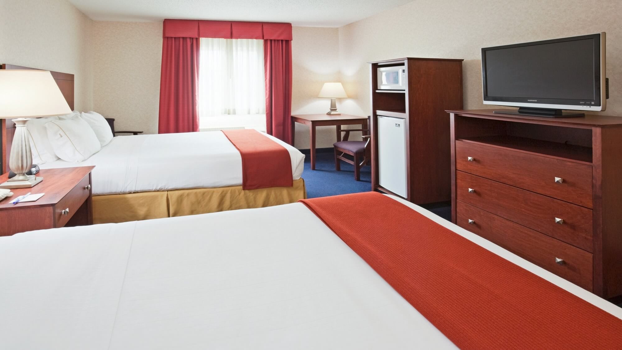 holiday inn express deforest by ihg