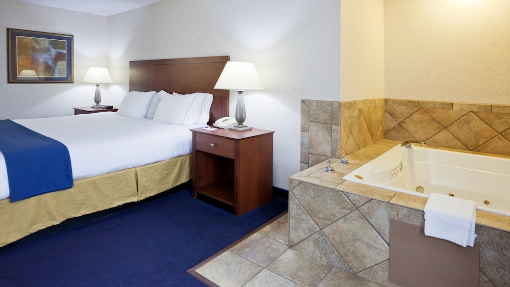 holiday inn express deforest by ihg