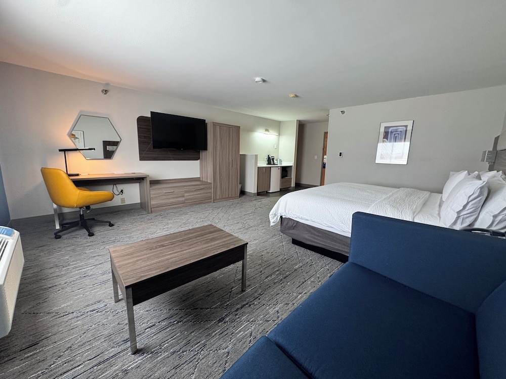 holiday inn express deforest by ihg
