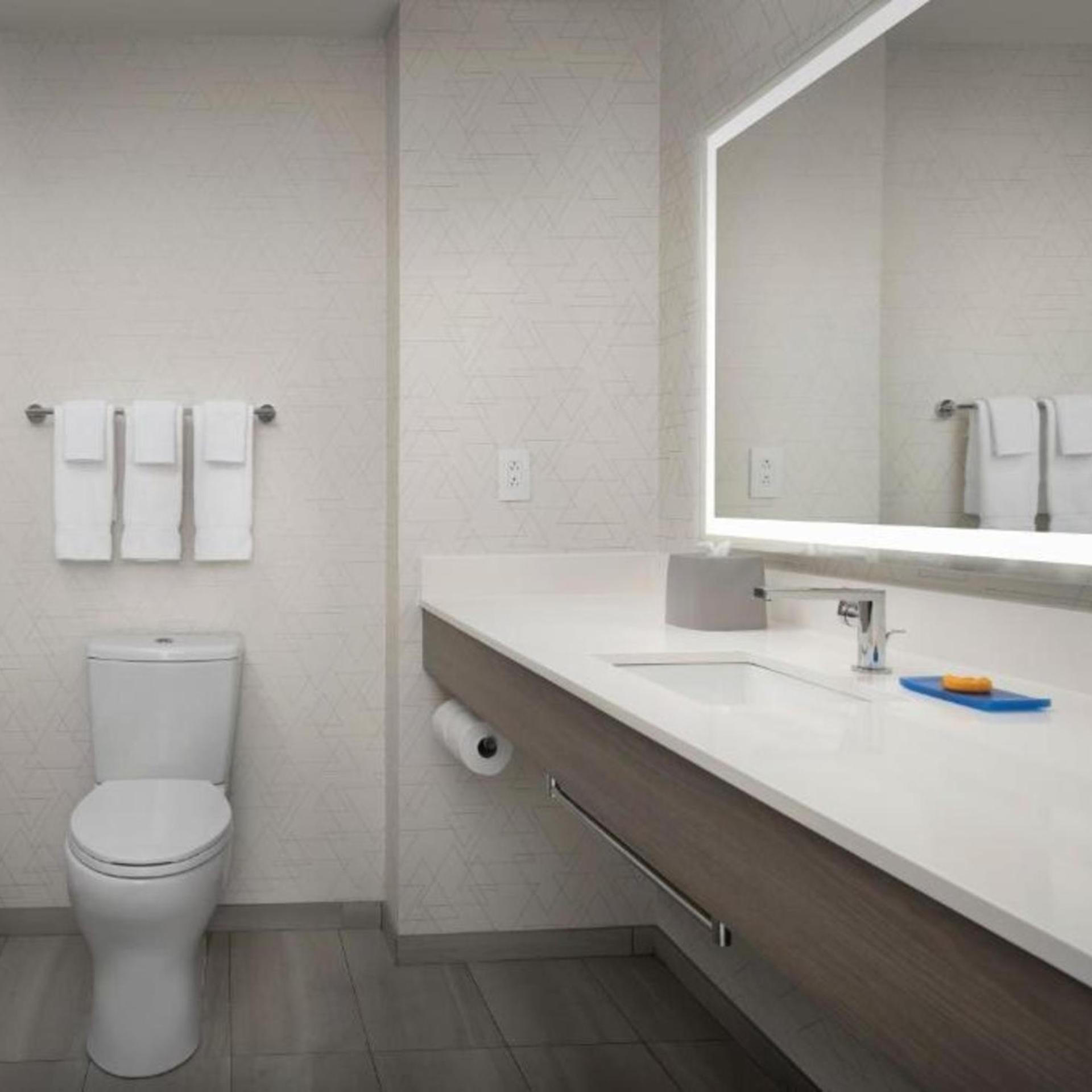 holiday inn express and suites knoxville clinton by ihg