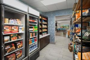 holiday inn express and suites knoxville clinton by ihg