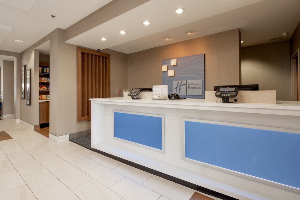 holiday inn express and suites lenoir cty by ihg