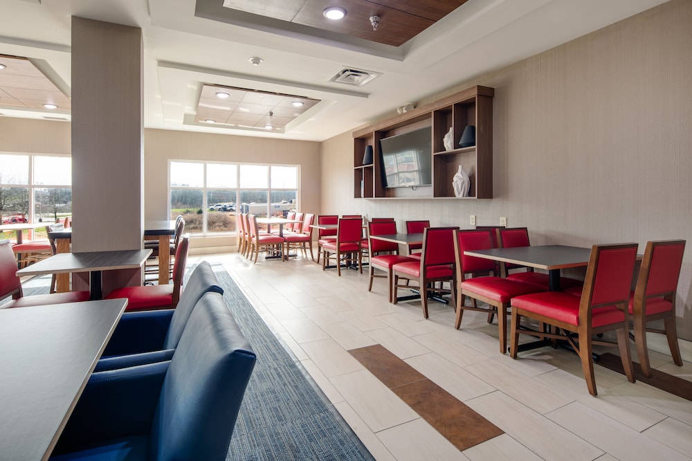 holiday inn express and suites lenoir cty by ihg