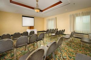 holiday inn express and suites lenoir cty by ihg