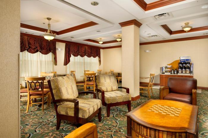 holiday inn express and suites lenoir cty by ihg