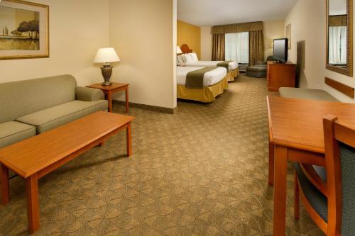 holiday inn express and suites lenoir cty by ihg