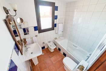 Hotel Boutique Cerro Del Sol Adults Only Recommended,Granada>>Cenes De La Vega,3 star