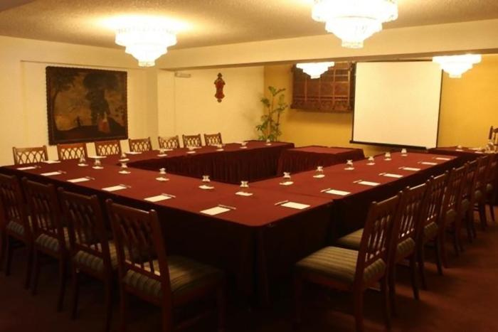 hotel carrera sac