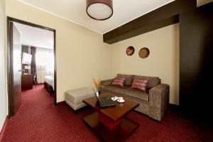 hotel carrera sac