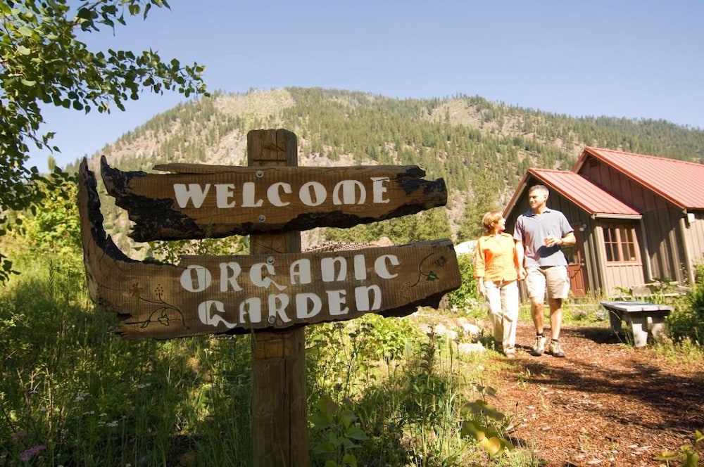 sleeping lady mountain resort