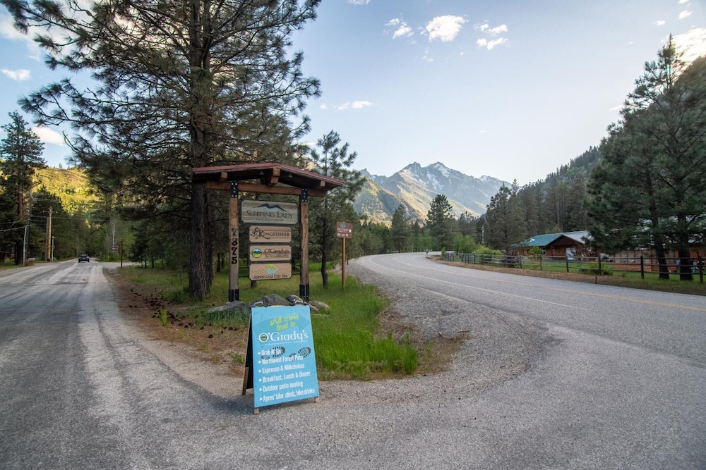 sleeping lady mountain resort