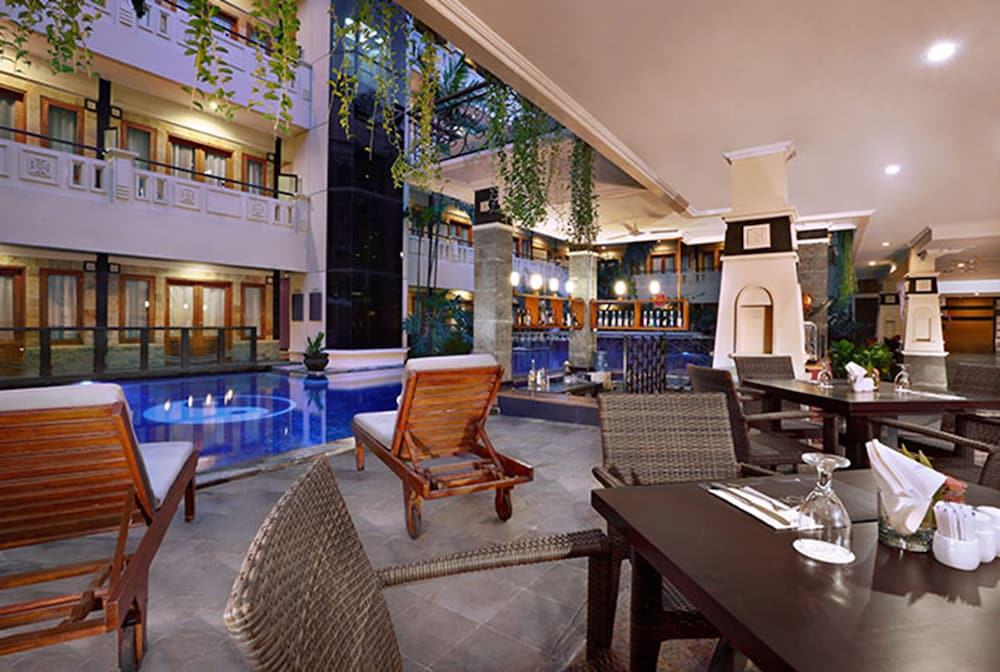 famous hotel kuta