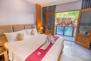 famous hotel kuta