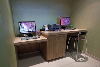 springhill suites by marriott wenatchee