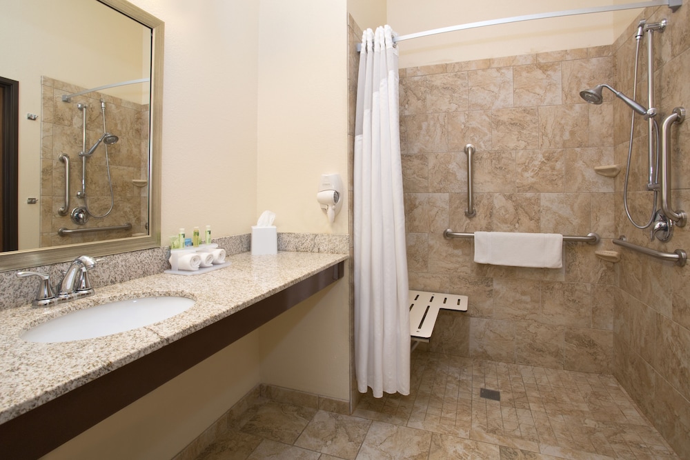 holiday inn express and suites glendive by ihg