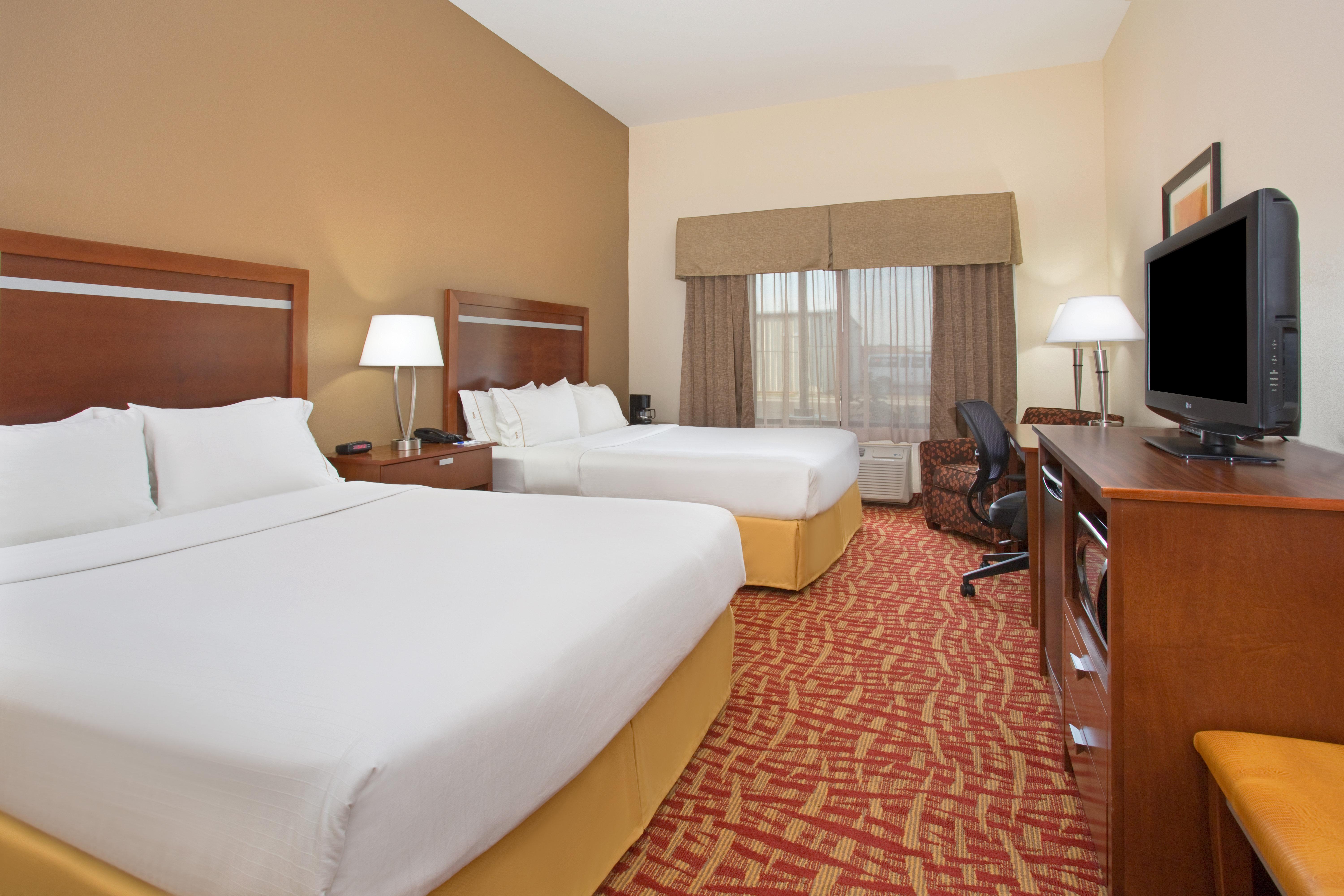 holiday inn express and suites glendive by ihg
