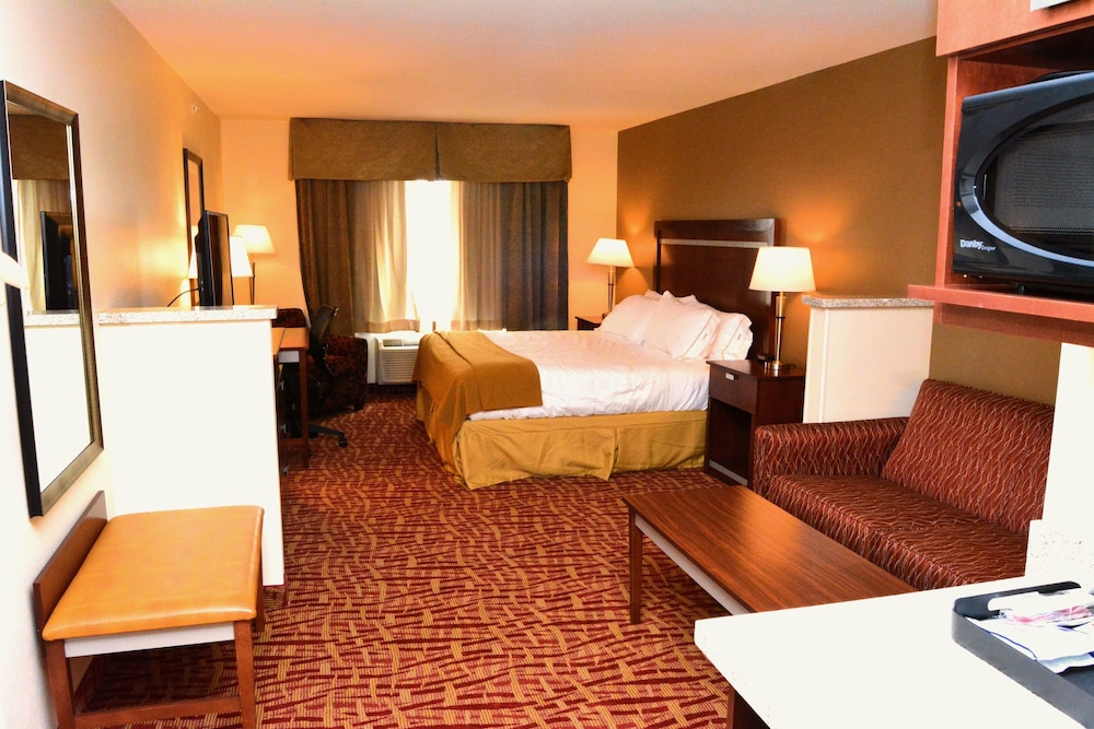 holiday inn express and suites glendive by ihg