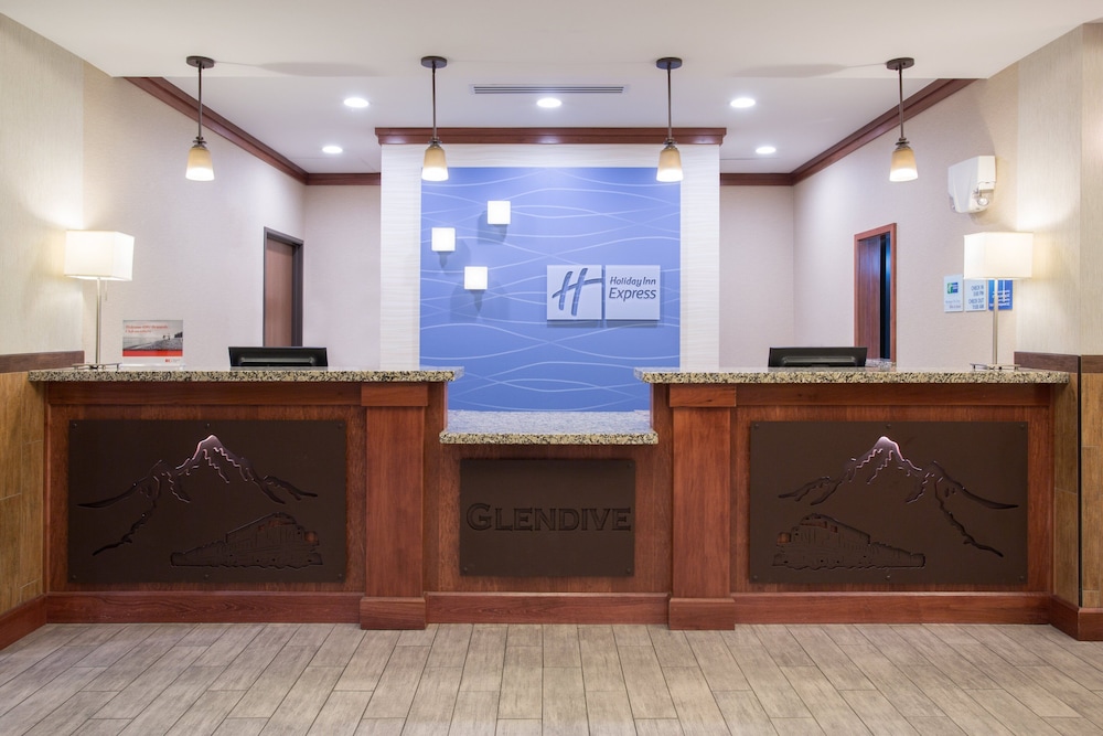 holiday inn express and suites glendive by ihg