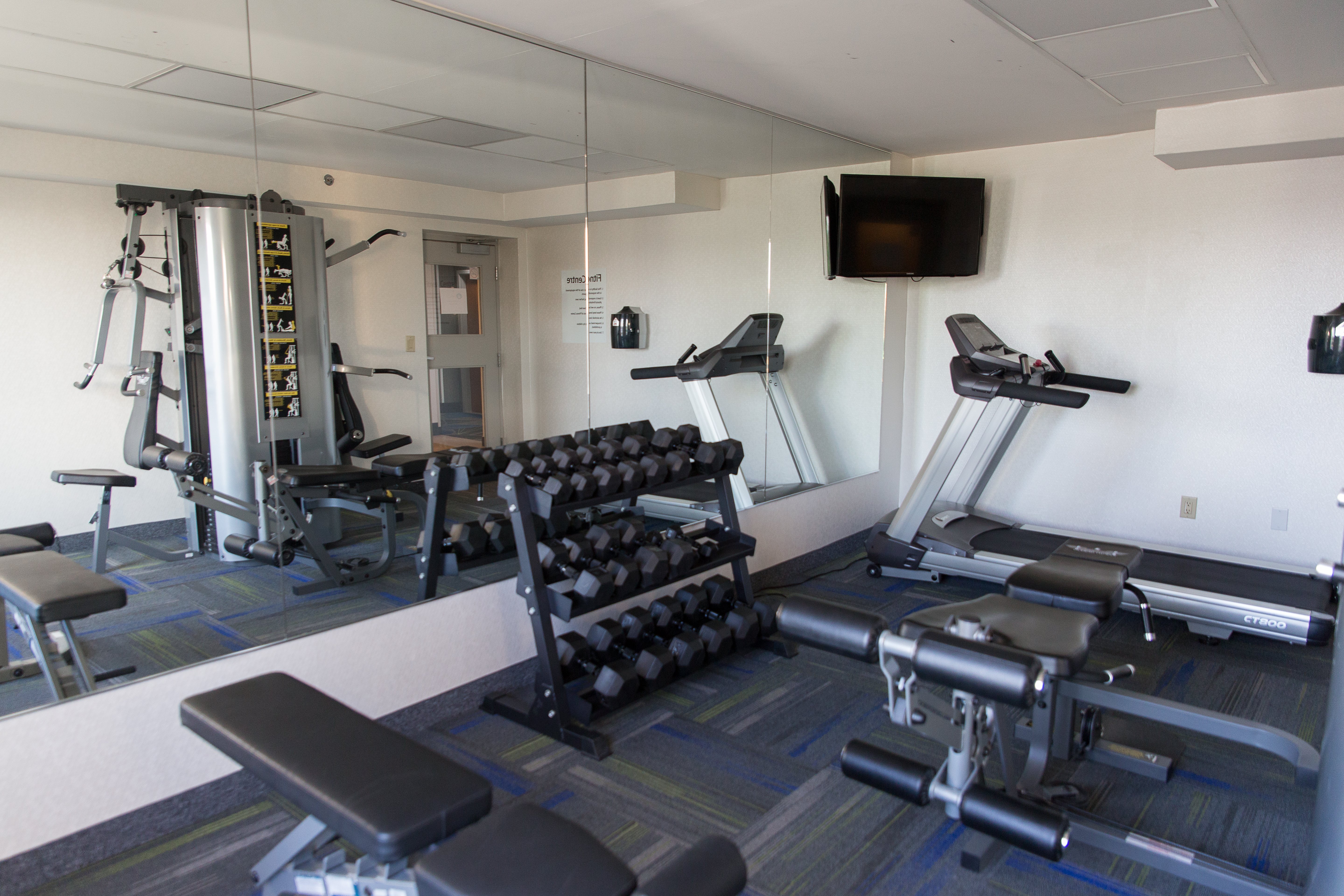 holiday inn express and suites brampton by ihg