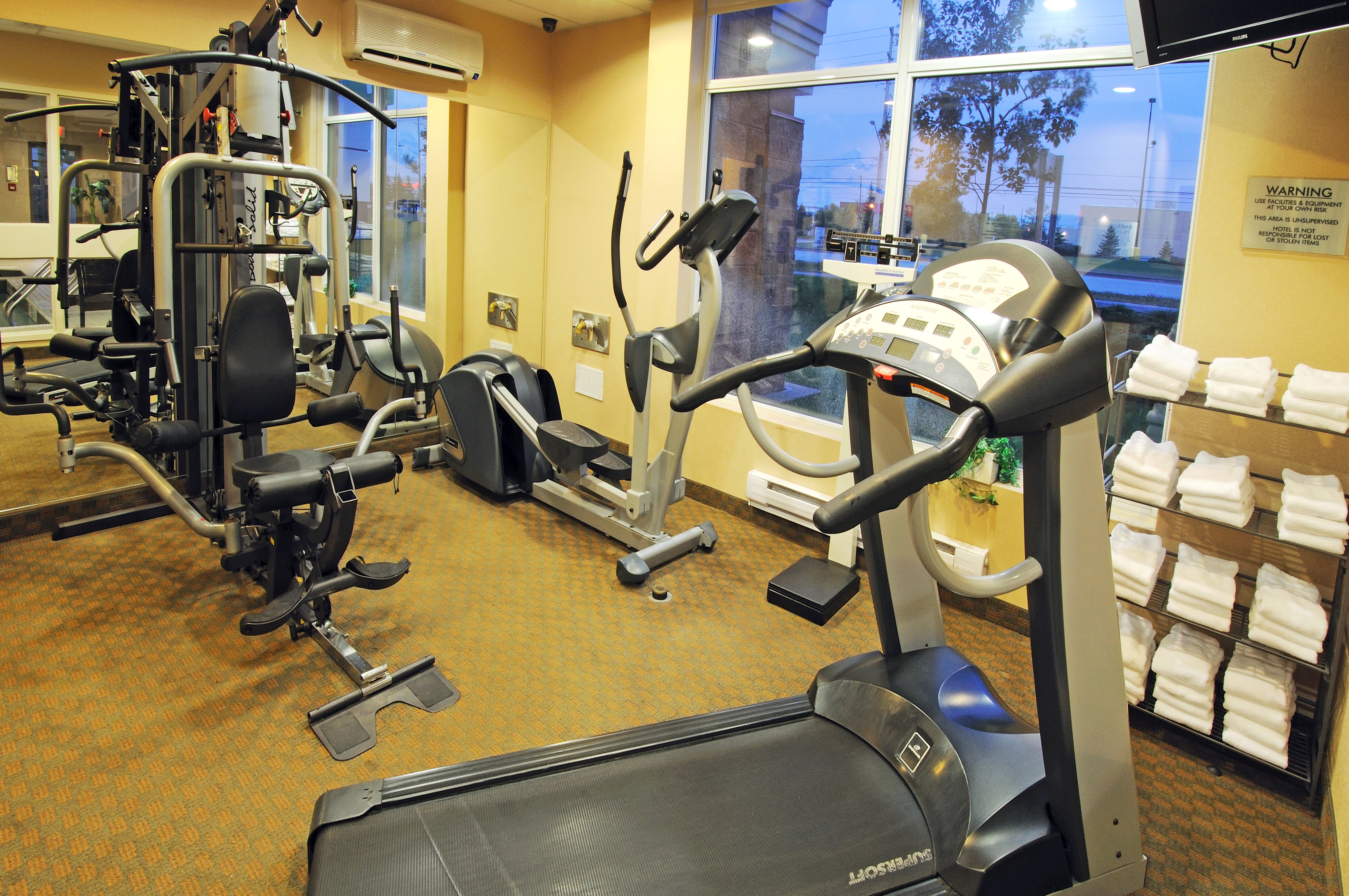 holiday inn express and suites brampton by ihg