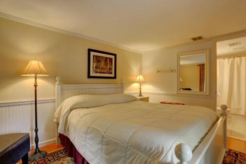 Greystone Manor Bed & Breakfast,East Lampeter Township>>Bird In Hand,3 star