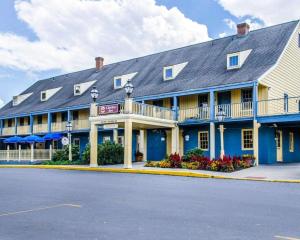 Clarion Inn Strasburg - Lancaster,Strasburg>>Lancaster,3 star
