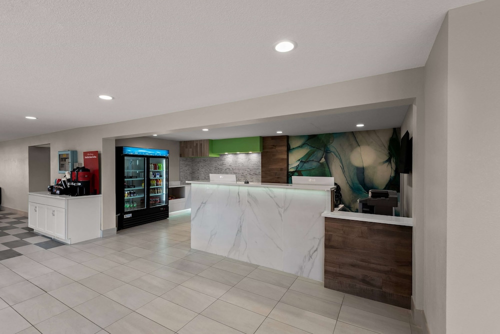 wyndham garden ankeny des moines