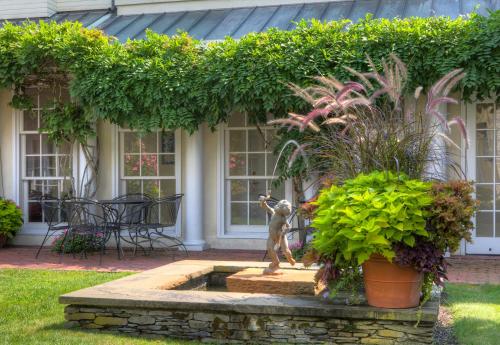 francis malbone house inn