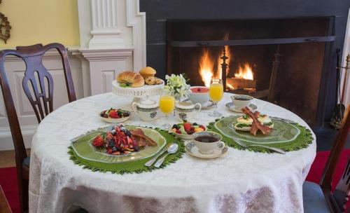 francis malbone house inn