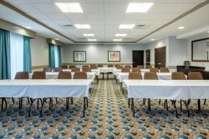 hampton inn and suites spokane valley