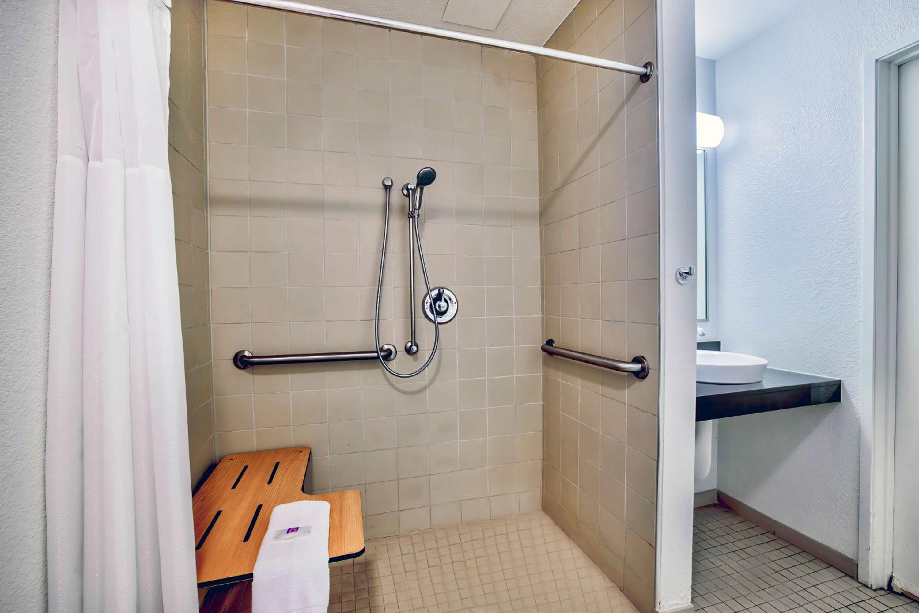 fairfield inn and suites by marriott lexington north