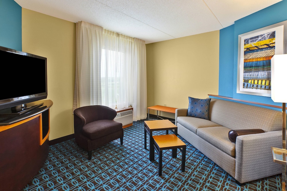 fairfield inn and suites by marriott lexington north