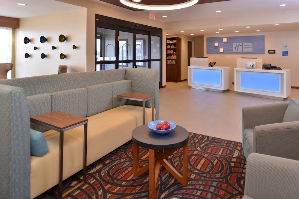 holiday inn express and suites lonoke by ihg