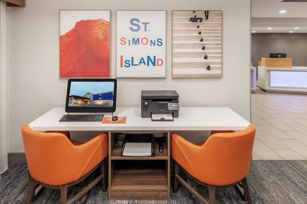 holiday inn express and suites lonoke by ihg