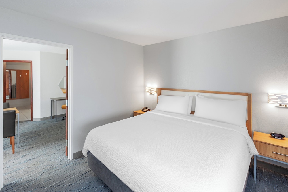 holiday inn express and suites lonoke by ihg