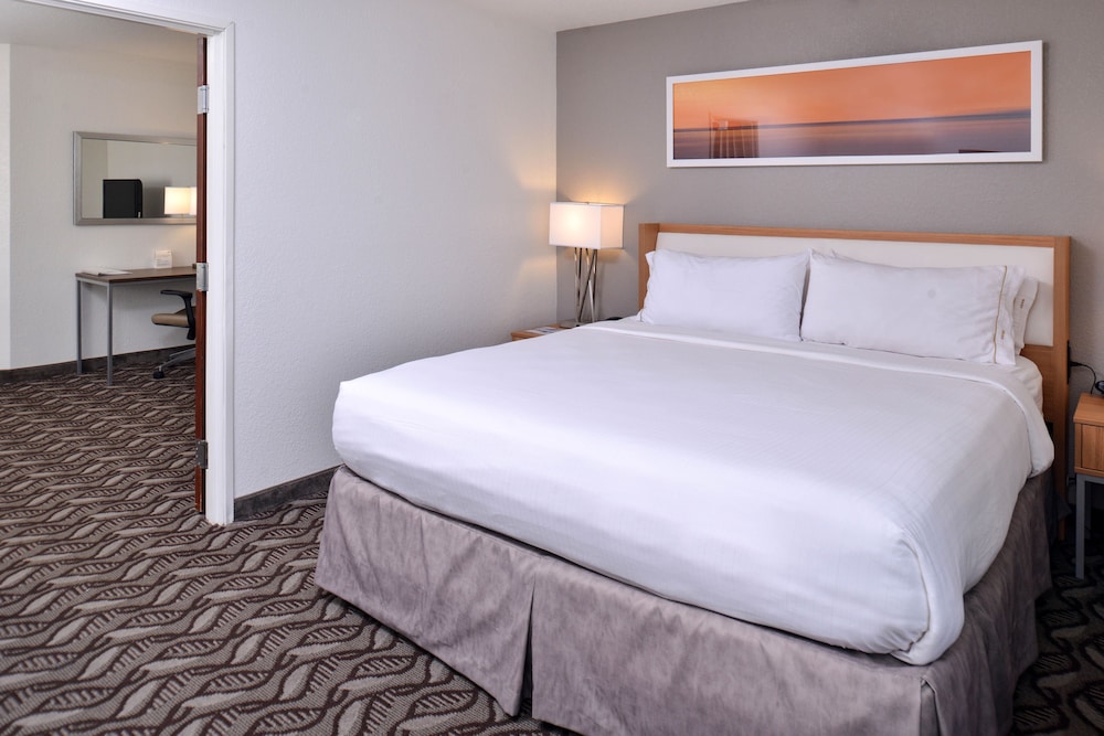 holiday inn express and suites lonoke by ihg