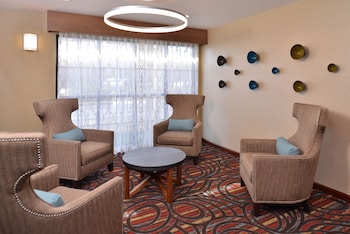 holiday inn express and suites lonoke by ihg