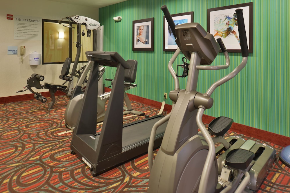 holiday inn express and suites lonoke by ihg