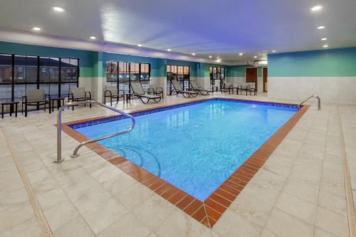 holiday inn express and suites lonoke by ihg