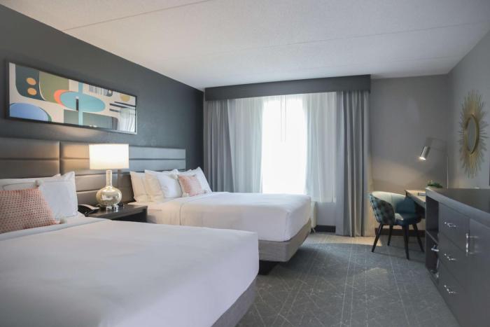 the rewind west des moines tapestry collection by hilton