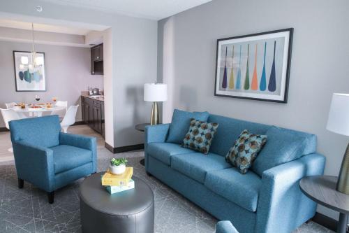 the rewind west des moines tapestry collection by hilton