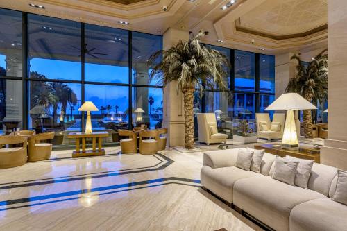 Hotel-Img
