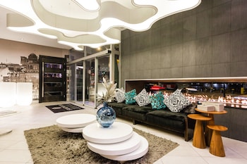 sandman signature newcastle hotel